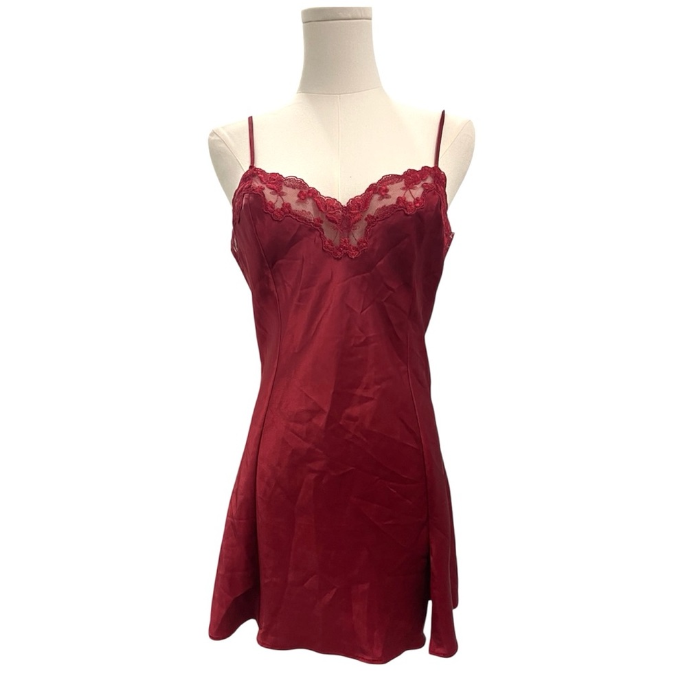 Victoria’s Secret Slip Chemise‎ Lingerie Red Satin Lace Mini Nightgown MEDIUM